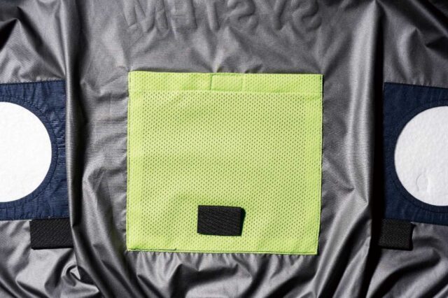 アイズフロンティア空調服_10217ベスト_保冷剤ポケット