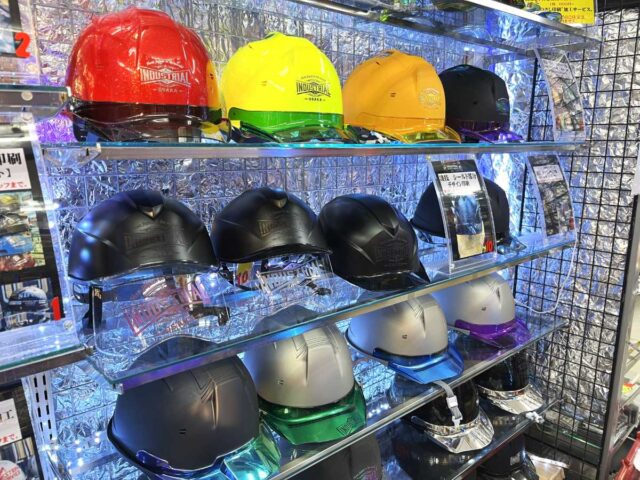 ダイマツ店舗_カスタムヘルメット_凄技UV印刷のサンプル