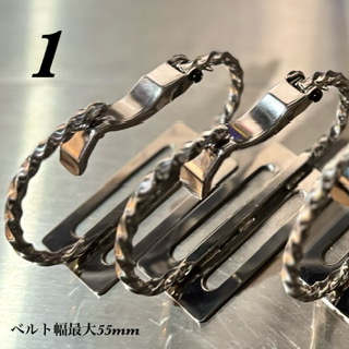 ・Y’s FACTORY【ワイズファクトリー】【カスタム　ツール】ツイストカラビナ　ベルトタイプ（55mm）ゲート部塗装