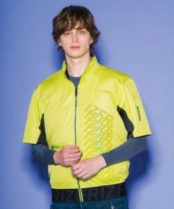 アイズフロンティア2025EFウェア_10215_モデル着用