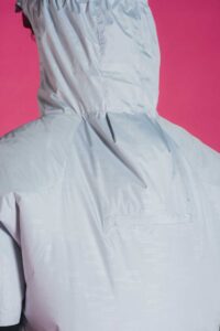 アイズフロンティア空調服_10206ベスト_特許取得の首元構造