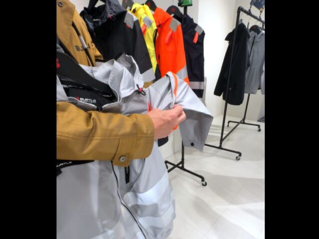 バートル2026最新エアークラフトAC2111モデルの袖取り外し説明