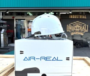 進和化学工業_SS-19V型_エアーリアル_箱とヘルメット本体