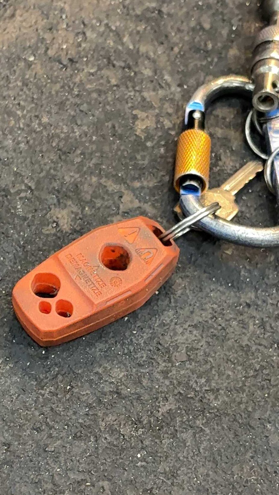 クラインツールの磁化装置