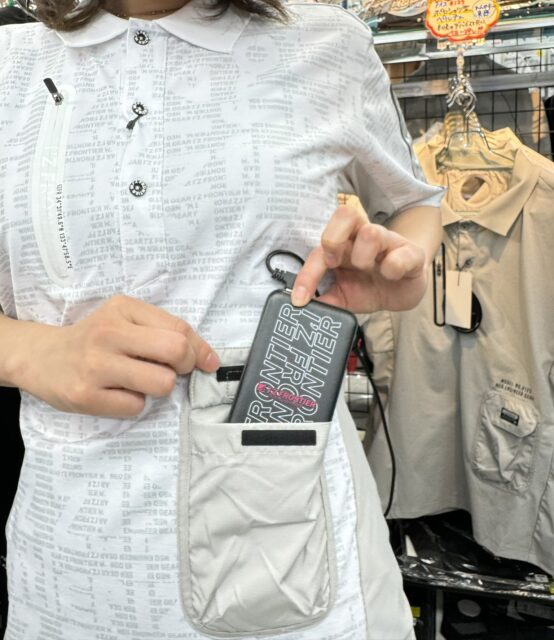 アイズフロンティアペルチェウェア着用_バッテリーポケット