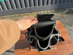MP3X_垂直ツールポケット_フタをあける