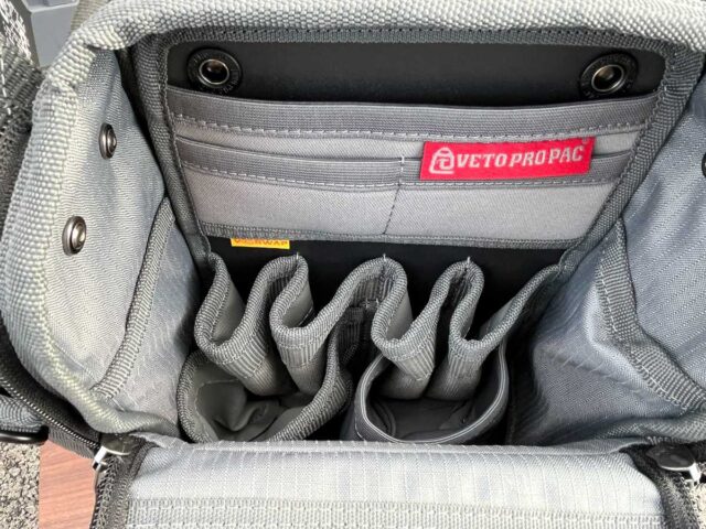 VetoProPac_工具箱_SP-MC_縦型ツールポケット_フタをあけてアップ