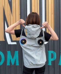 バートルエアークラフトハイバックを着用_オリジナルペイントカスタムファン