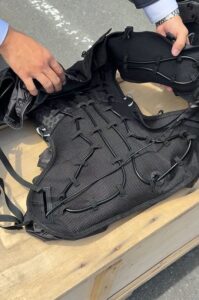 山真 アイスマンHYBRID-PRO全体に張り巡らされたホース