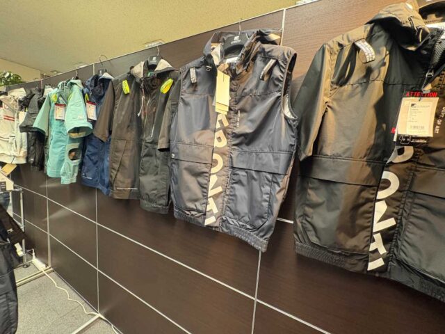 アイズフロンティア2026SS展示会_EFウェアの新作ラインナップ