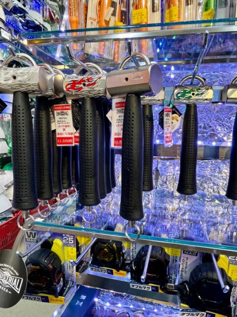 だいまつ店舗_オススメ工具紹介_2025年1月_ダイヤ商事HOLD-Uショートハンマー凄技UV印刷