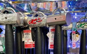 だいまつ店舗_オススメ工具紹介_2025年1月_ダイヤ商事HOLD-Uショートハンマー凄技UV印刷_アップ