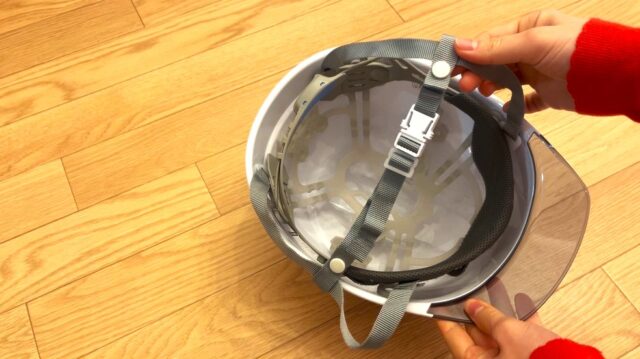 タニザワルメット_エアロメッシュ_取り外し方法1