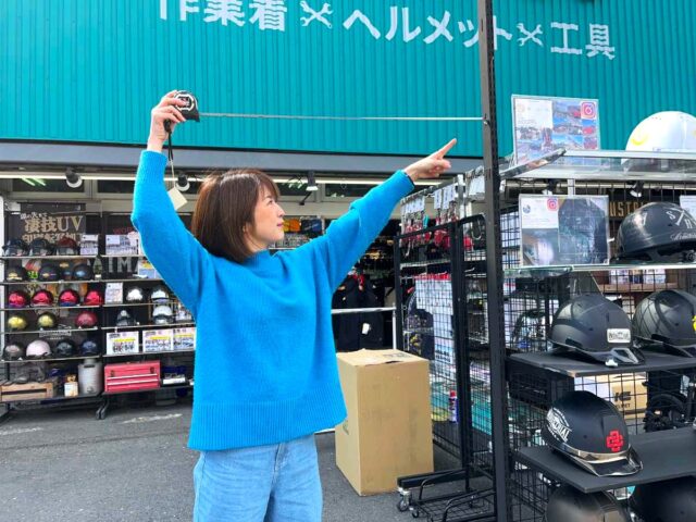 ダイマツ店取り扱い工具_タジマ_スケールダブルマグを使用している谷