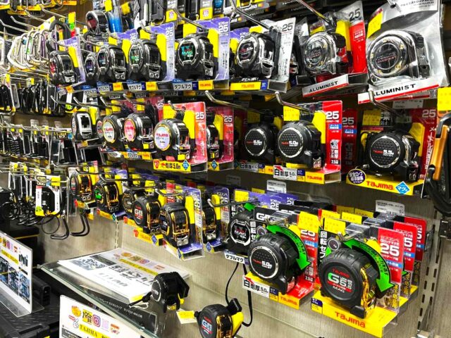 ダイマツ店舗_工具メーカータジマ_スケールコーナー